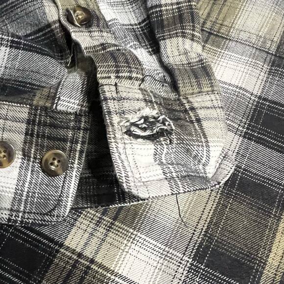 Carhartt Long Sleeve Plaid Button Down Mens Size Medium Heavy Flannel Green - Picture 5 of 9